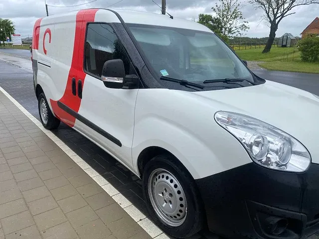 2016 opel combo lichte vracht bestelwagen - afbeelding 8 van  15