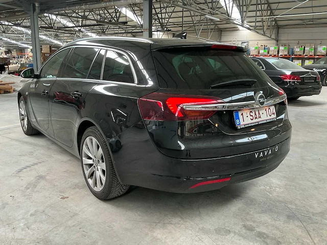 2016 opel insignia sport tourer - afbeelding 20 van  25