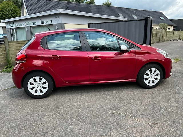 2016 peugeot 208 personenauto - afbeelding 27 van  30