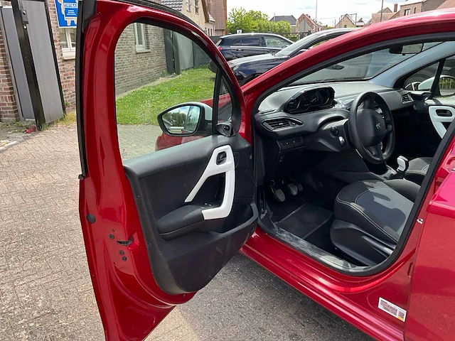 2016 peugeot 208 personenauto - afbeelding 30 van  30