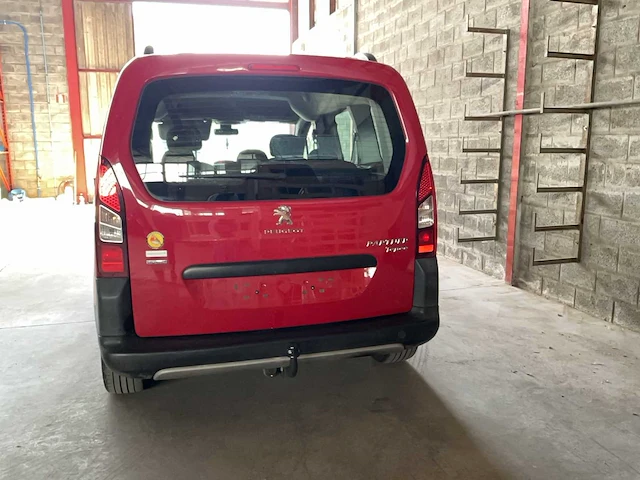 2016 peugeot partner tepee personenauto - afbeelding 29 van  34