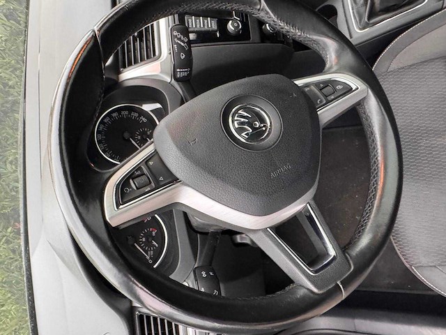 2016 skoda rapid - afbeelding 14 van  31