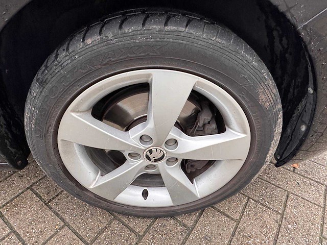 2016 skoda rapid - afbeelding 2 van  31