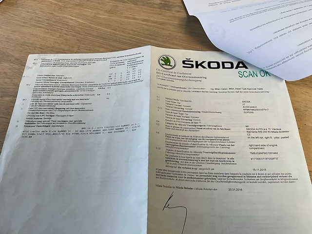 2016 skoda superb - afbeelding 25 van  33