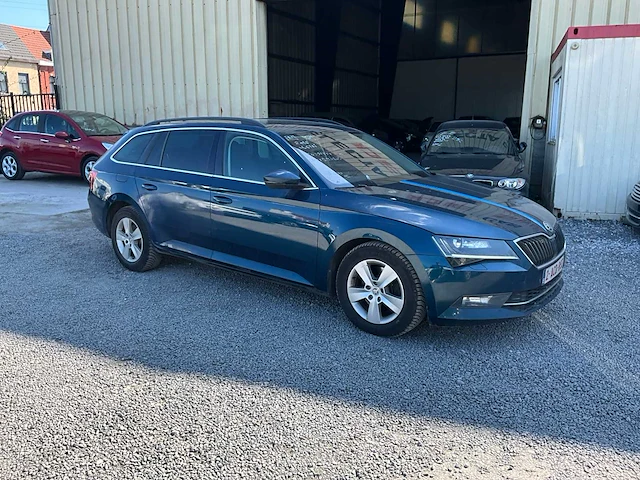 2016 skoda superb - afbeelding 31 van  33