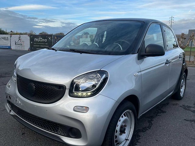 2016 smart forfour 451 2016 smart forfour 451 personenauto - afbeelding 1 van  34