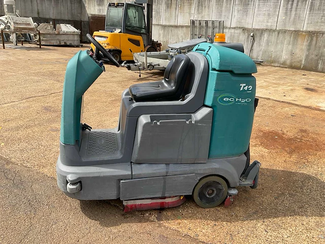 2016 tennant t12 eco h20 zelfrijdende veegmachine - afbeelding 5 van  12