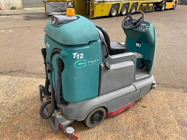 2016 tennant t12 eco h20 zelfrijdende veegmachine - afbeelding 8 van  12
