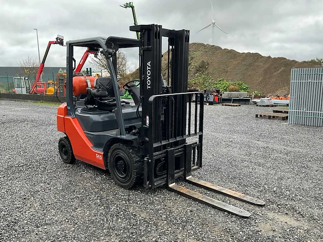 2016 toyota 06-8fg20f vorkheftruck - afbeelding 32 van  34