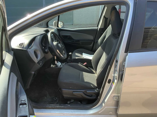 2016 toyota yaris - afbeelding 2 van  26