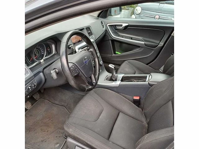 2016 volvo v60 d - afbeelding 9 van  10