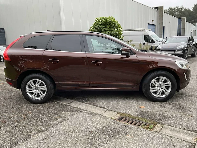 2016 volvo xc60 - afbeelding 38 van  41