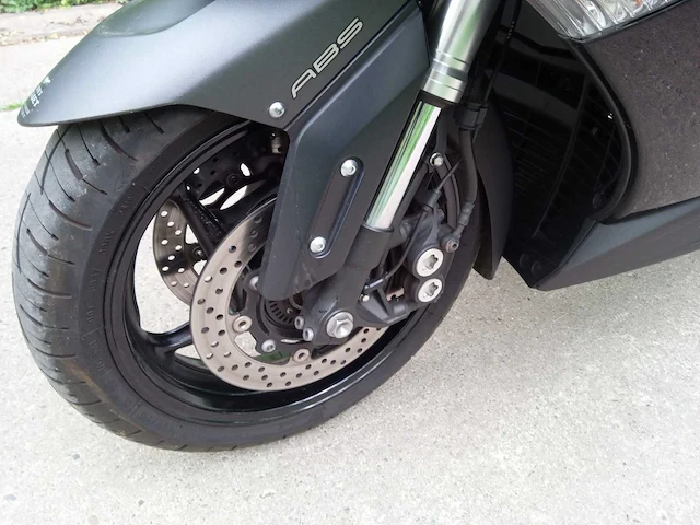 2016 yamaha t max 530 motorfiets - afbeelding 6 van  8