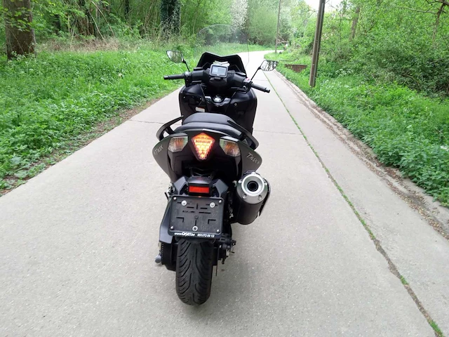 2016 yamaha t max 530 motorfiets - afbeelding 7 van  8