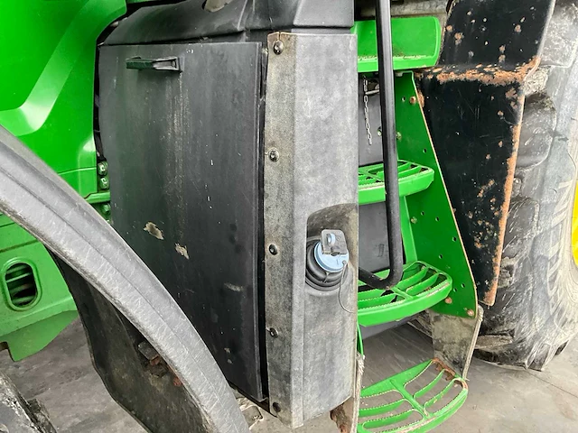 2017 - john deere - 7250r - 4wd landbouw tractor - afbeelding 16 van  53