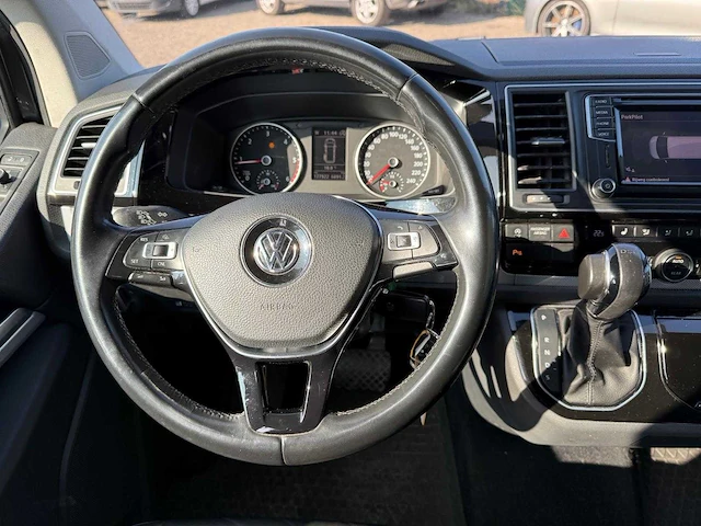 2017 - volkswagen caravelle - personenauto - afbeelding 13 van  34
