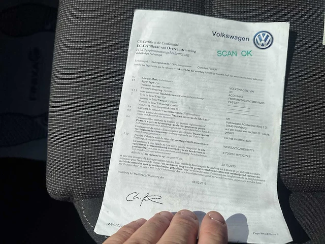 2017 - volkswagen passat - personenauto - afbeelding 32 van  37