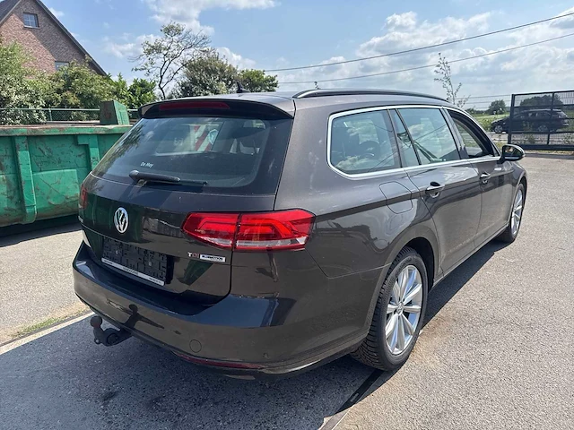 2017 - volkswagen passat - personenauto - afbeelding 3 van  37
