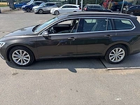 2017 - volkswagen passat - personenauto - afbeelding 4 van  37