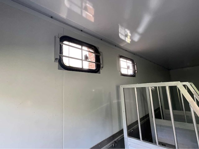 2017 a&c noyens ma 24 2000–3500 paardentrailer - afbeelding 16 van  27