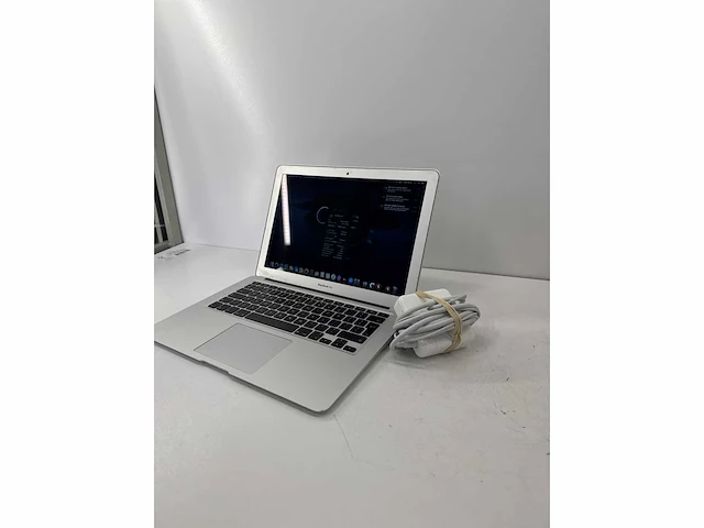 2017 apple macbook air 13.3” core i5 gen 4 4gb ram 128gb ssd - afbeelding 1 van  7
