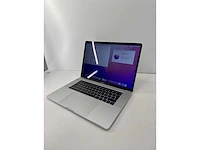2017 apple macbook pro macbook pro 15.4 a1707 inch core i7 gen 7 16gb ram 256gb ssd - afbeelding 1 van  9