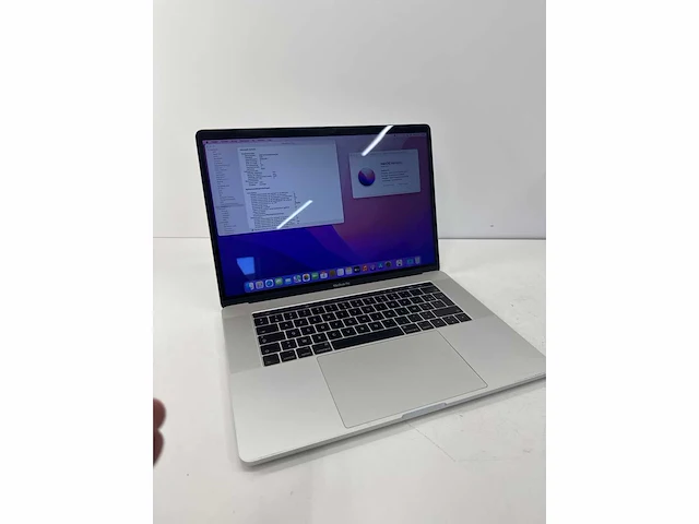 2017 apple macbook pro macbook pro 15.4 a1707 inch core i7 gen 7 16gb ram 256gb ssd - afbeelding 6 van  9