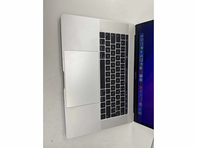 2017 apple macbook pro macbook pro 15.4 a1707 inch core i7 gen 7 16gb ram 256gb ssd - afbeelding 7 van  9