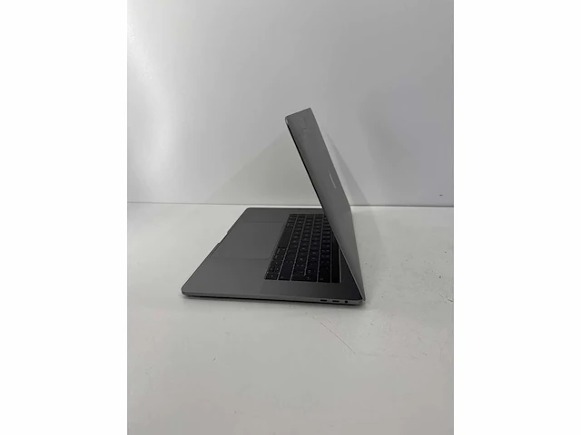 2017 apple macbook pro macbook pro 15.4 a1707 inch core i7 gen 7 16gb ram 500gb ssd - afbeelding 5 van  12