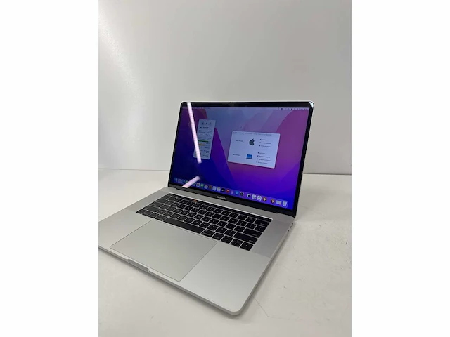 2017 apple macbook pro macbook pro 15.4 a1707 inch core i7 gen 7 16gb ram 500gb ssd - afbeelding 1 van  9