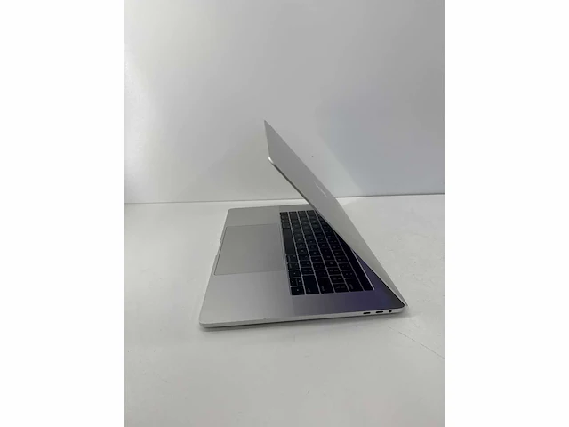 2017 apple macbook pro macbook pro 15.4 a1707 inch core i7 gen 7 16gb ram 500gb ssd - afbeelding 5 van  9