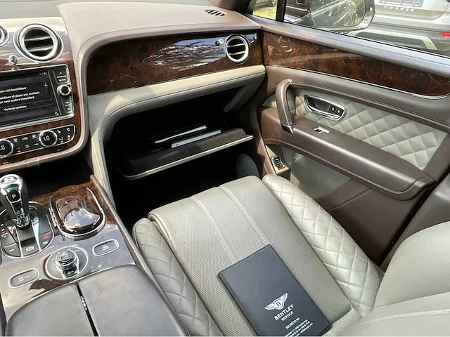 2017 bentley bentayga - afbeelding 22 van  56