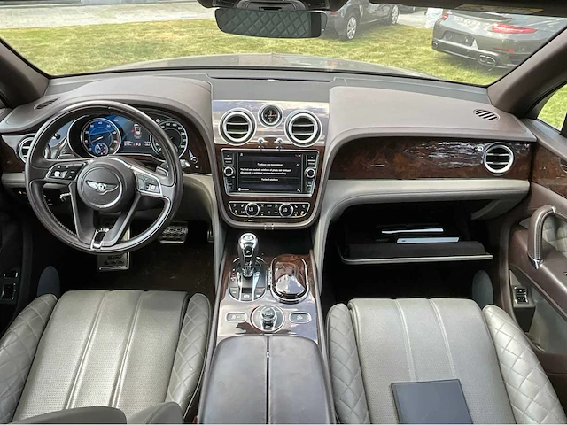 2017 bentley bentayga - afbeelding 21 van  56