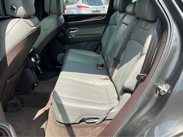 2017 bentley bentayga - afbeelding 29 van  56