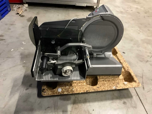 2017 bizerba ws12cf tafelsnijmachine - afbeelding 4 van  10