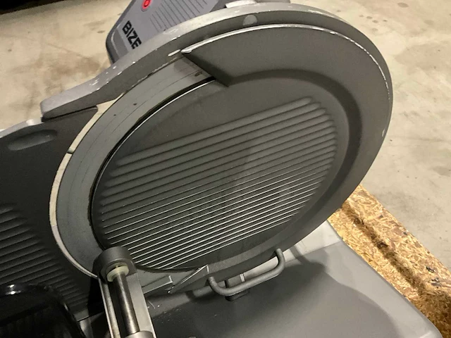 2017 bizerba ws12cf tafelsnijmachine - afbeelding 8 van  10