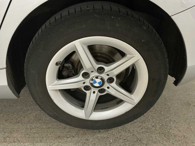 2017 bmw 116i personenauto - afbeelding 2 van  24