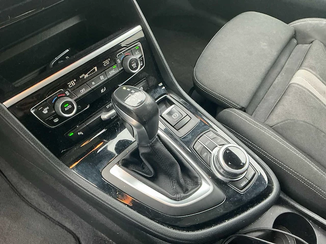 2017 bmw 216d - afbeelding 11 van  35