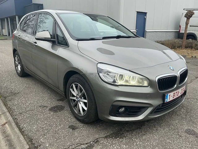 2017 bmw 216d - afbeelding 33 van  35