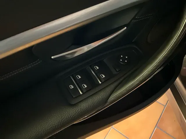 2017 bmw 318d personenauto - afbeelding 6 van  37