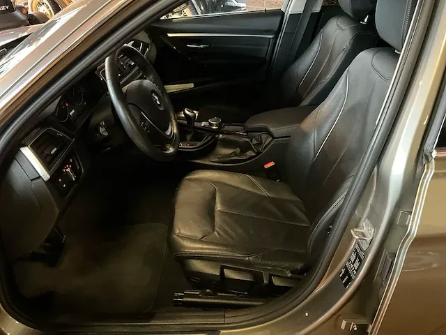 2017 bmw 318d personenauto - afbeelding 8 van  37