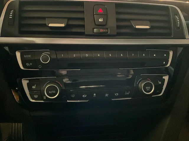 2017 bmw 318d personenauto - afbeelding 14 van  37