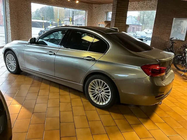 2017 bmw 318d personenauto - afbeelding 23 van  37