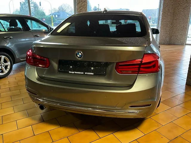 2017 bmw 318d personenauto - afbeelding 33 van  37