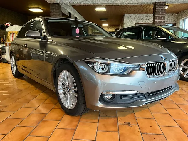 2017 bmw 318d personenauto - afbeelding 36 van  37