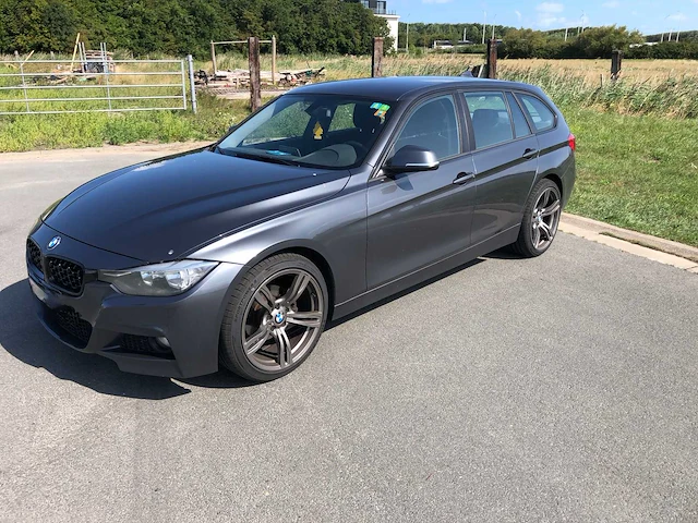 2017 bmw 318d touring facelift - afbeelding 1 van  27