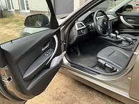 2017 bmw 318i personenauto - afbeelding 2 van  35