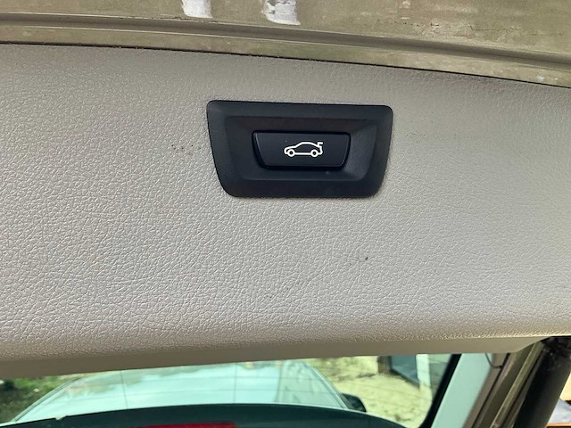 2017 bmw 318i personenauto - afbeelding 21 van  35