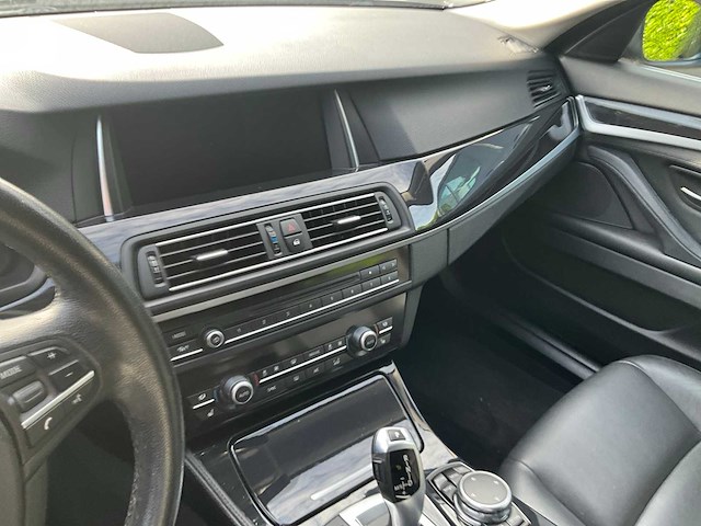 2017 bmw 518d wagen - afbeelding 25 van  42