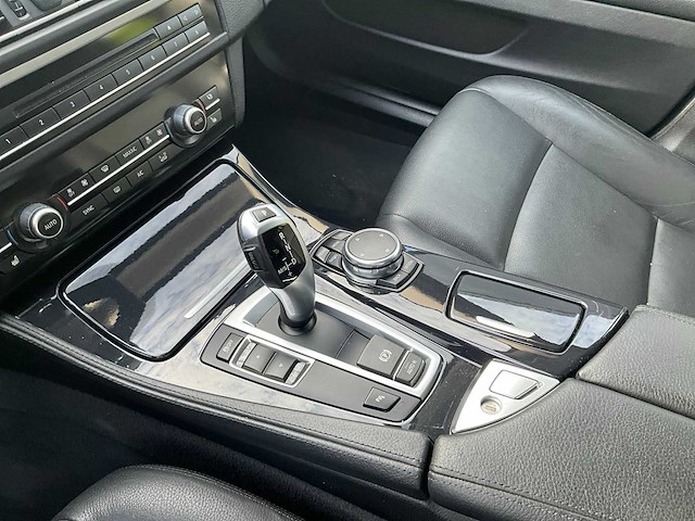 2017 bmw 518d wagen - afbeelding 26 van  42